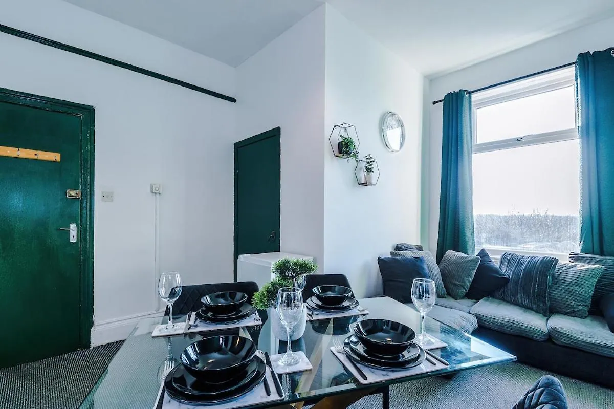 Apartament Chic Victorian 2-Bed Duplex Flat - Free Parking Bradford