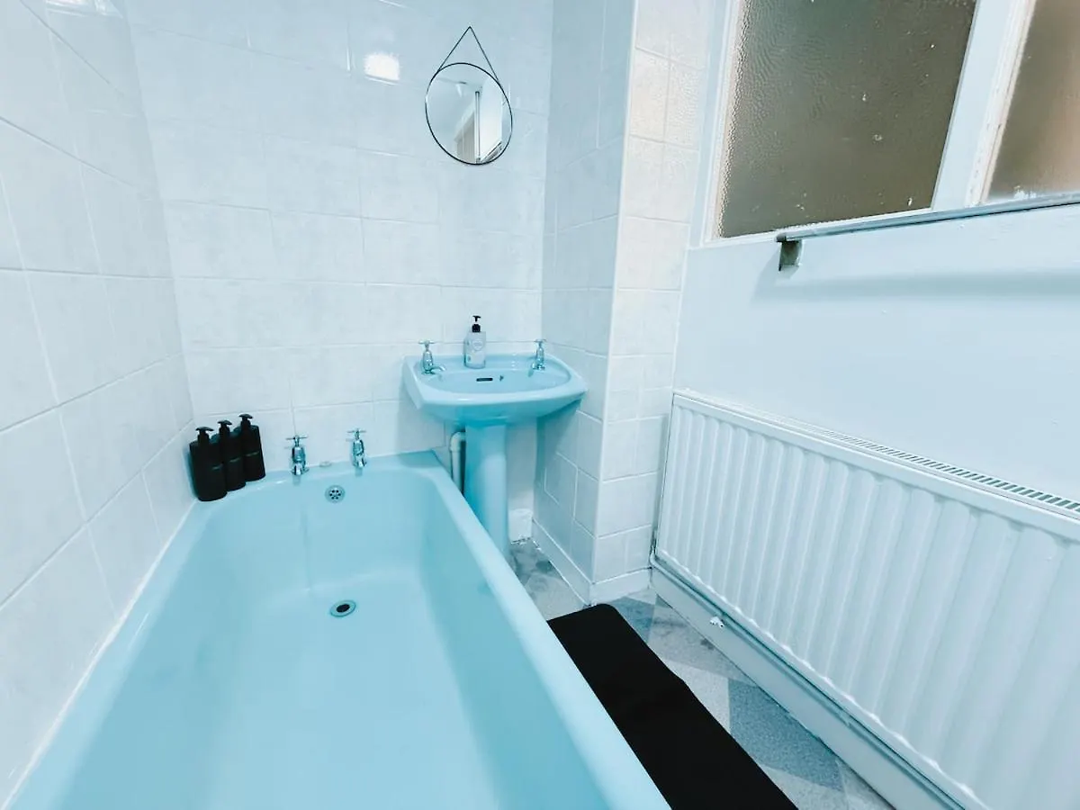 Apartament Chic Victorian 2-Bed Duplex Flat - Free Parking Bradford